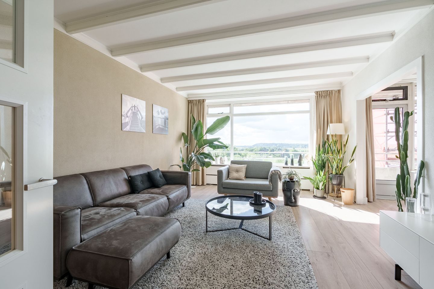 Foto 4 van Albardaweg 91