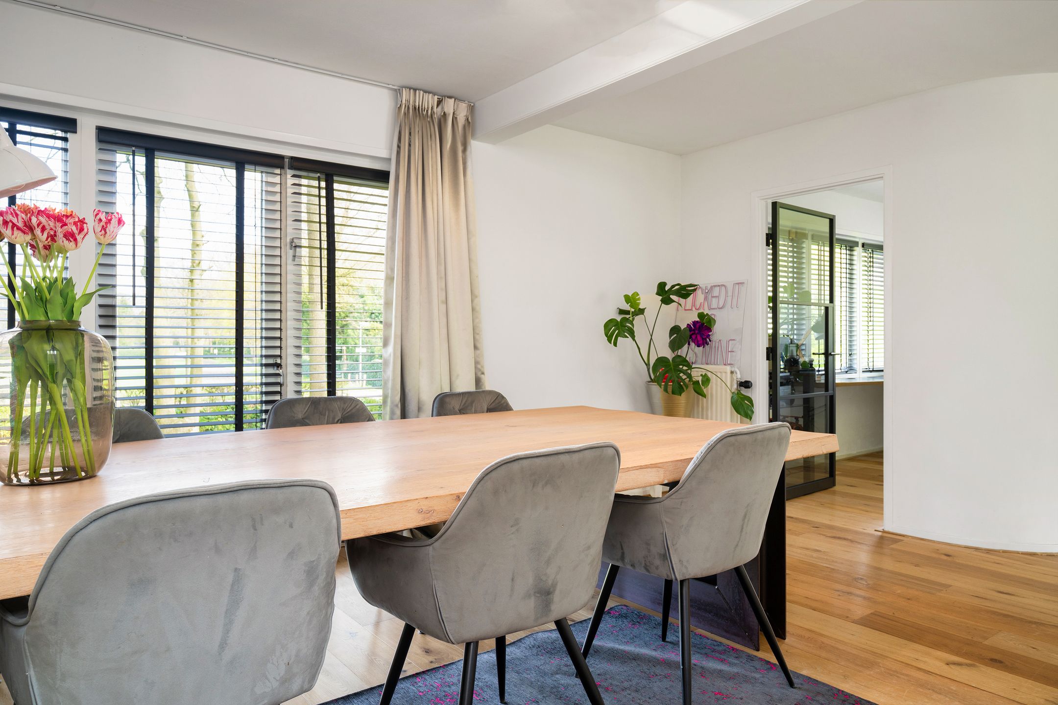 Foto 9 van Rozenlaantje 1