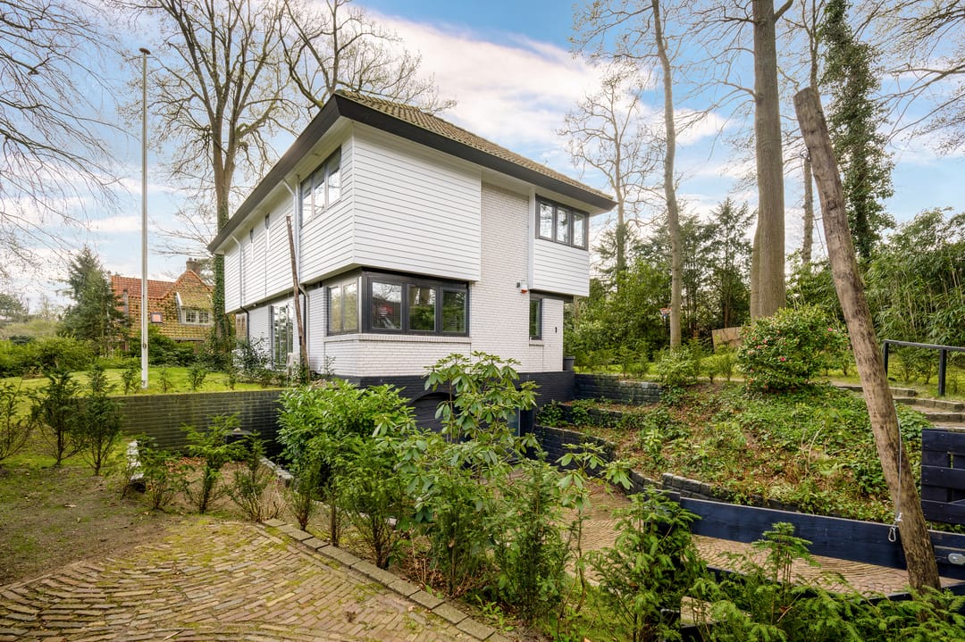 Foto 38 van Rozenlaantje 1