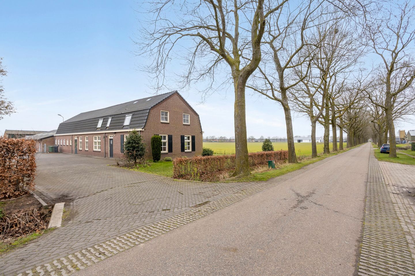 View photo 2 of Smulderslaan 45