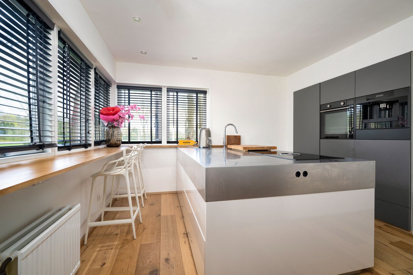 Foto 10 van Rozenlaantje 1