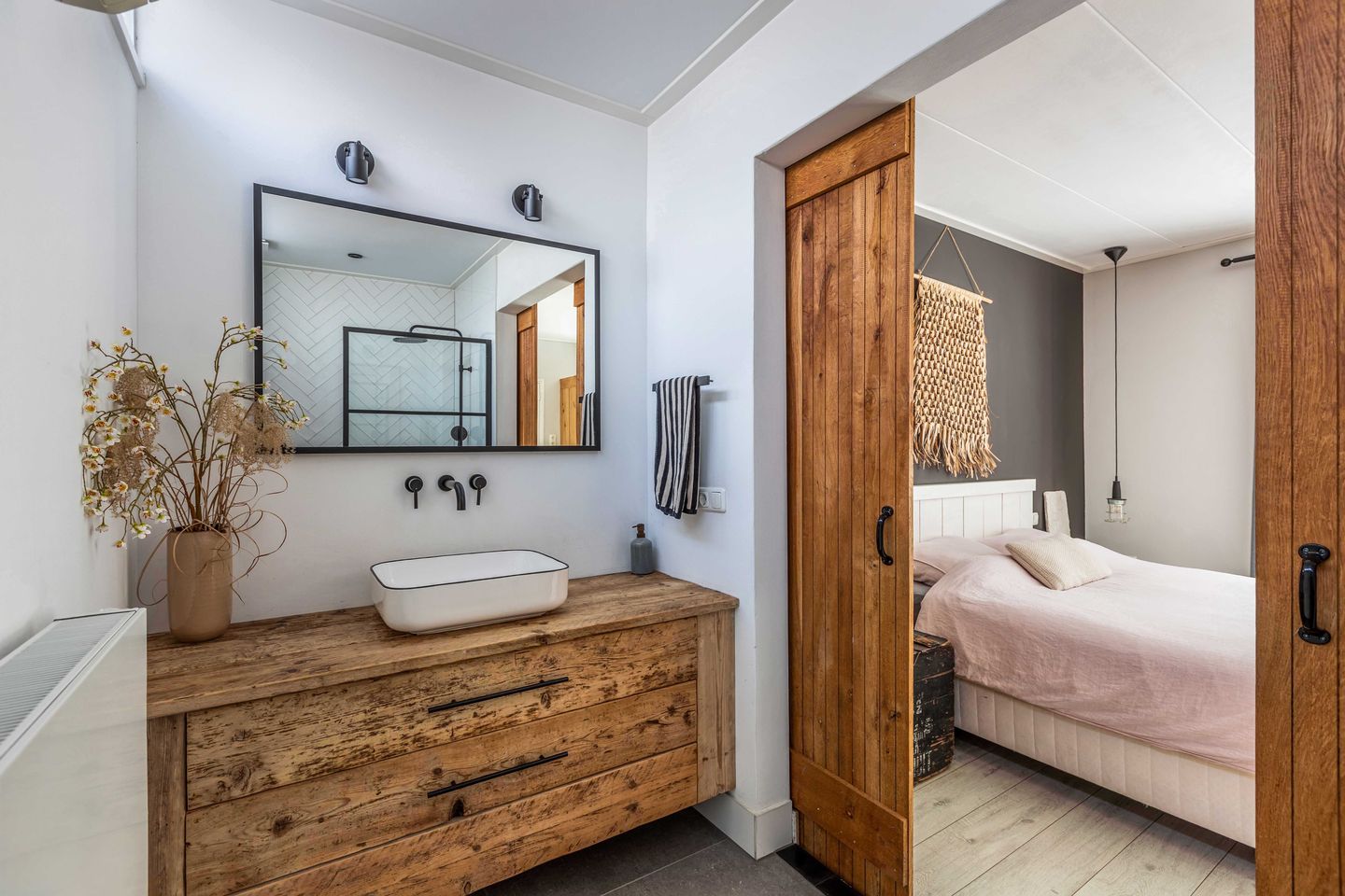 Foto 5 van Straatweg 34