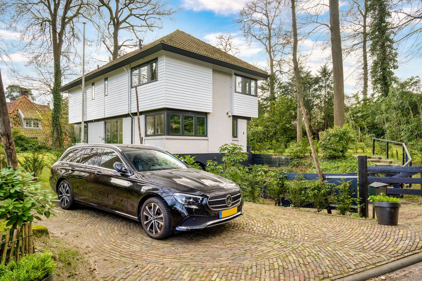 Foto 40 van Rozenlaantje 1