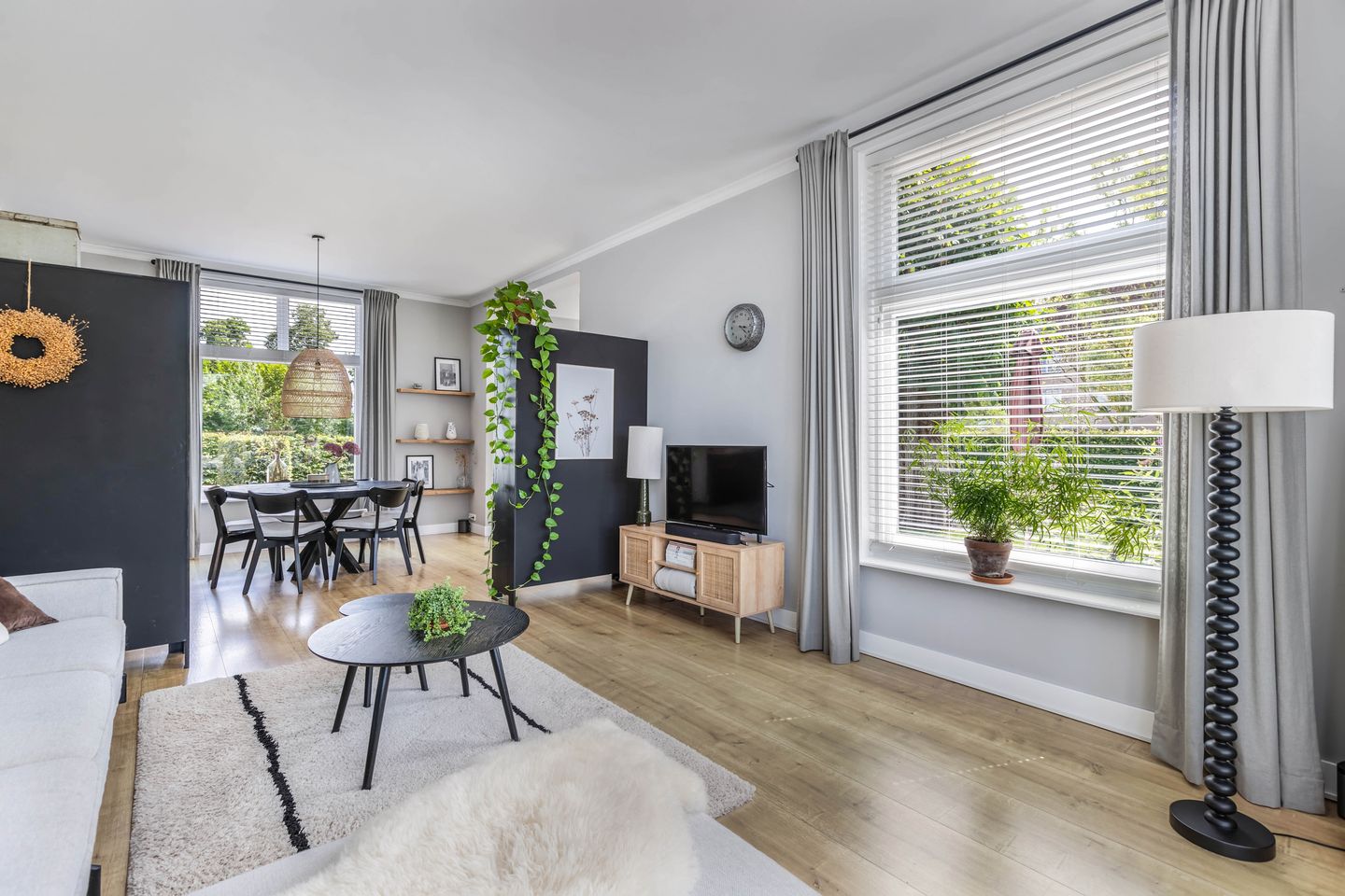 Foto 10 van Straatweg 34