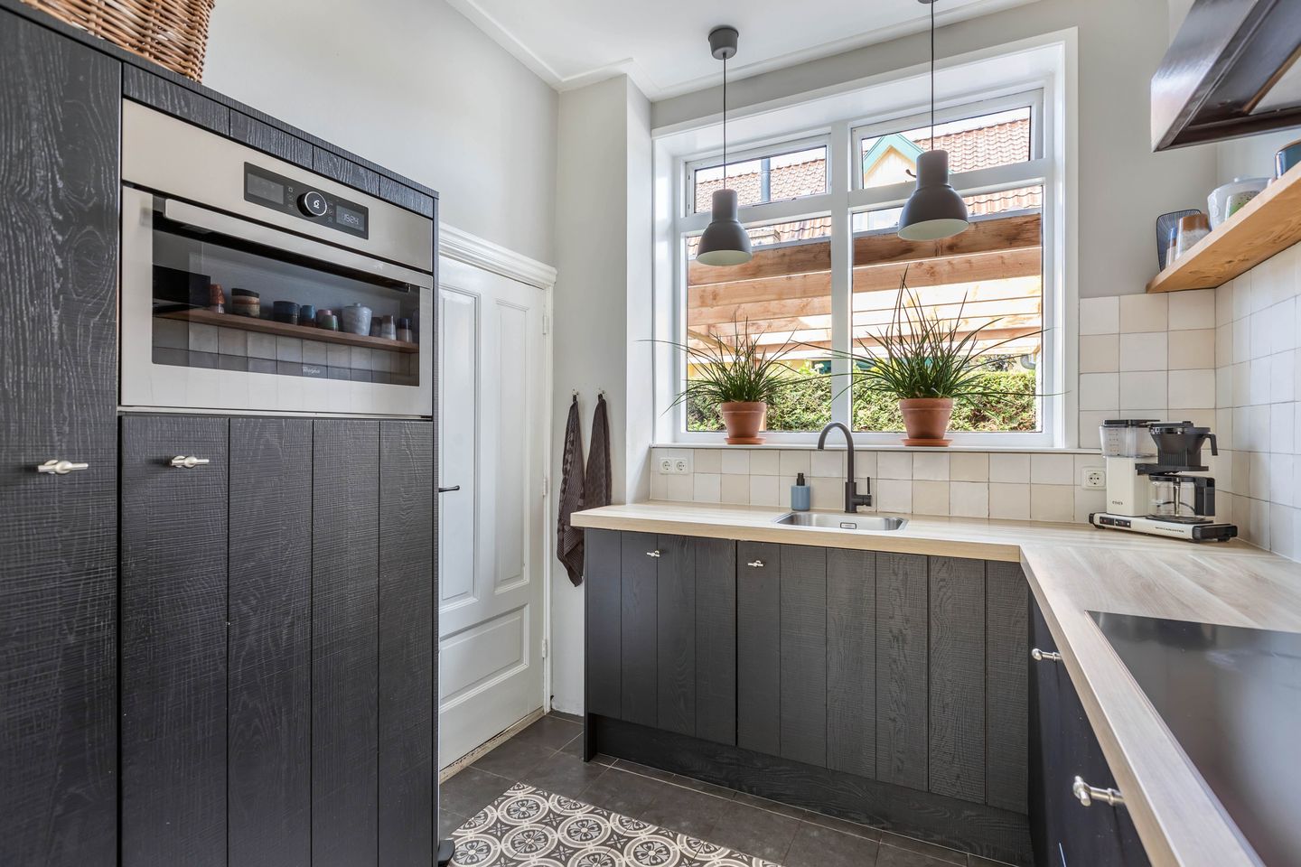 Foto 19 van Straatweg 34