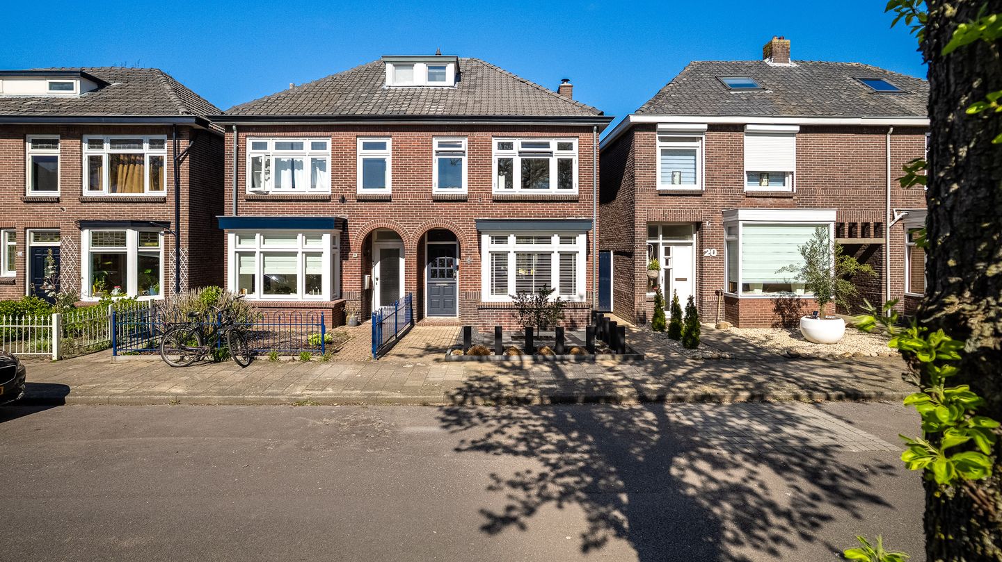 Photo 35 of Rozenstraat 18