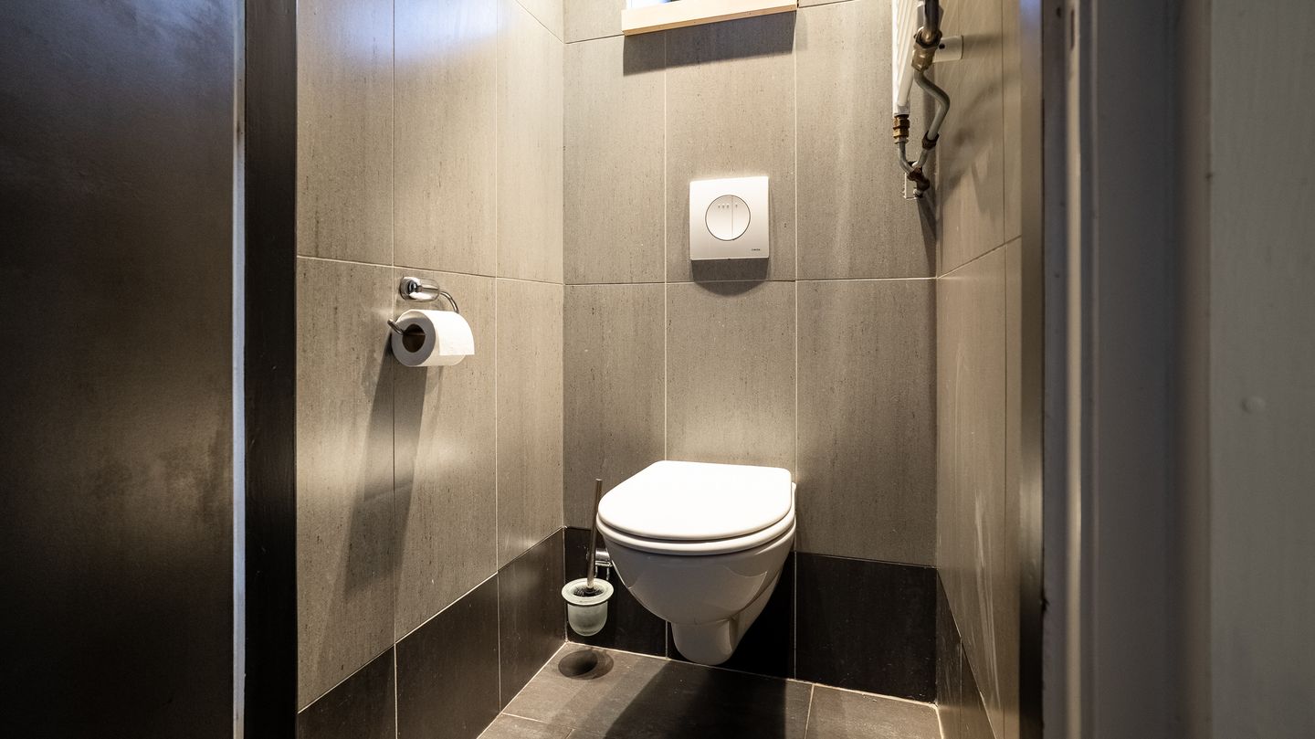 Photo 10 of Rozenstraat 18