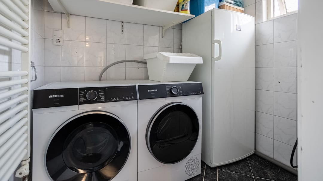 Photo 11 of Rozenstraat 18