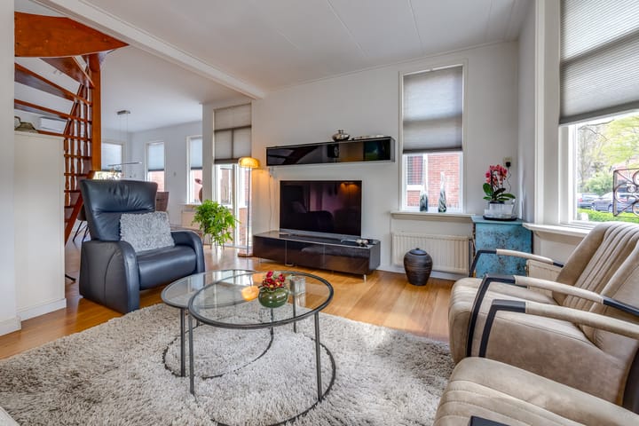 Photo 2 of Molenwijk 53