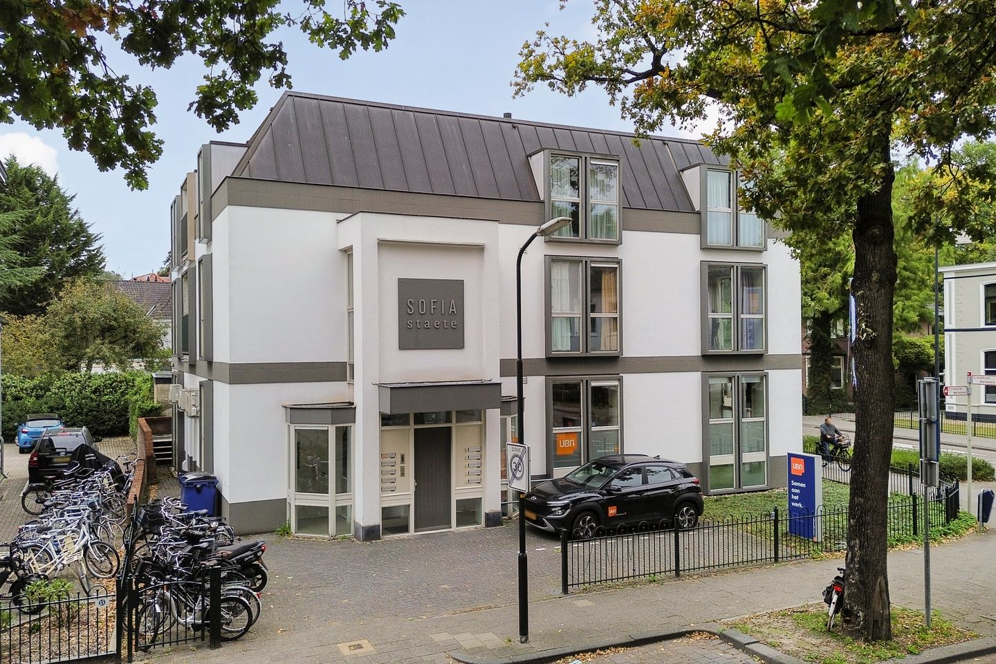 View photo 4 of Paslaan 17-E