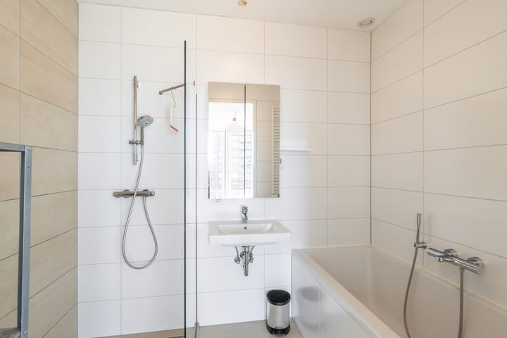 Foto 3 van Wilhelminakade 205