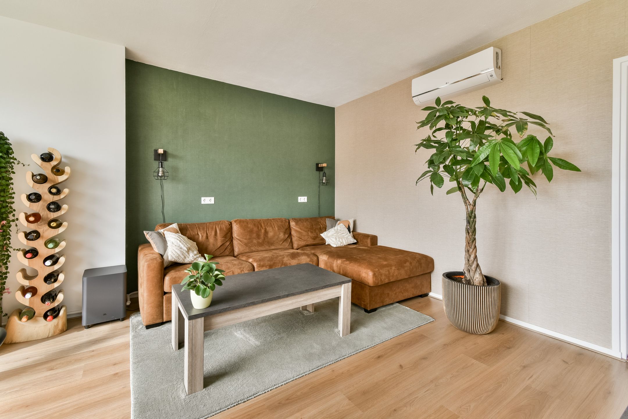 Photo 12 of Frans Halsstraat 5-B