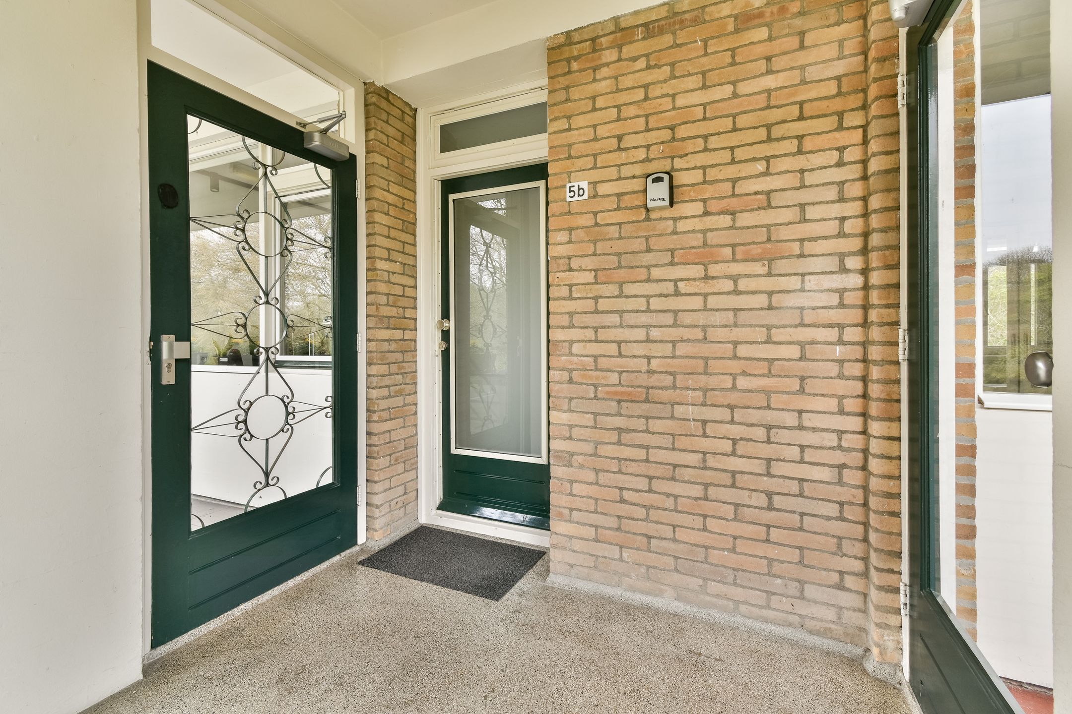 Photo 9 of Frans Halsstraat 5-B