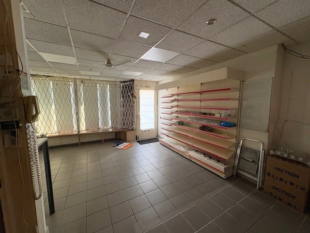 Tussenwoning te koop: Oldenzaalsestraat 99, Enschede