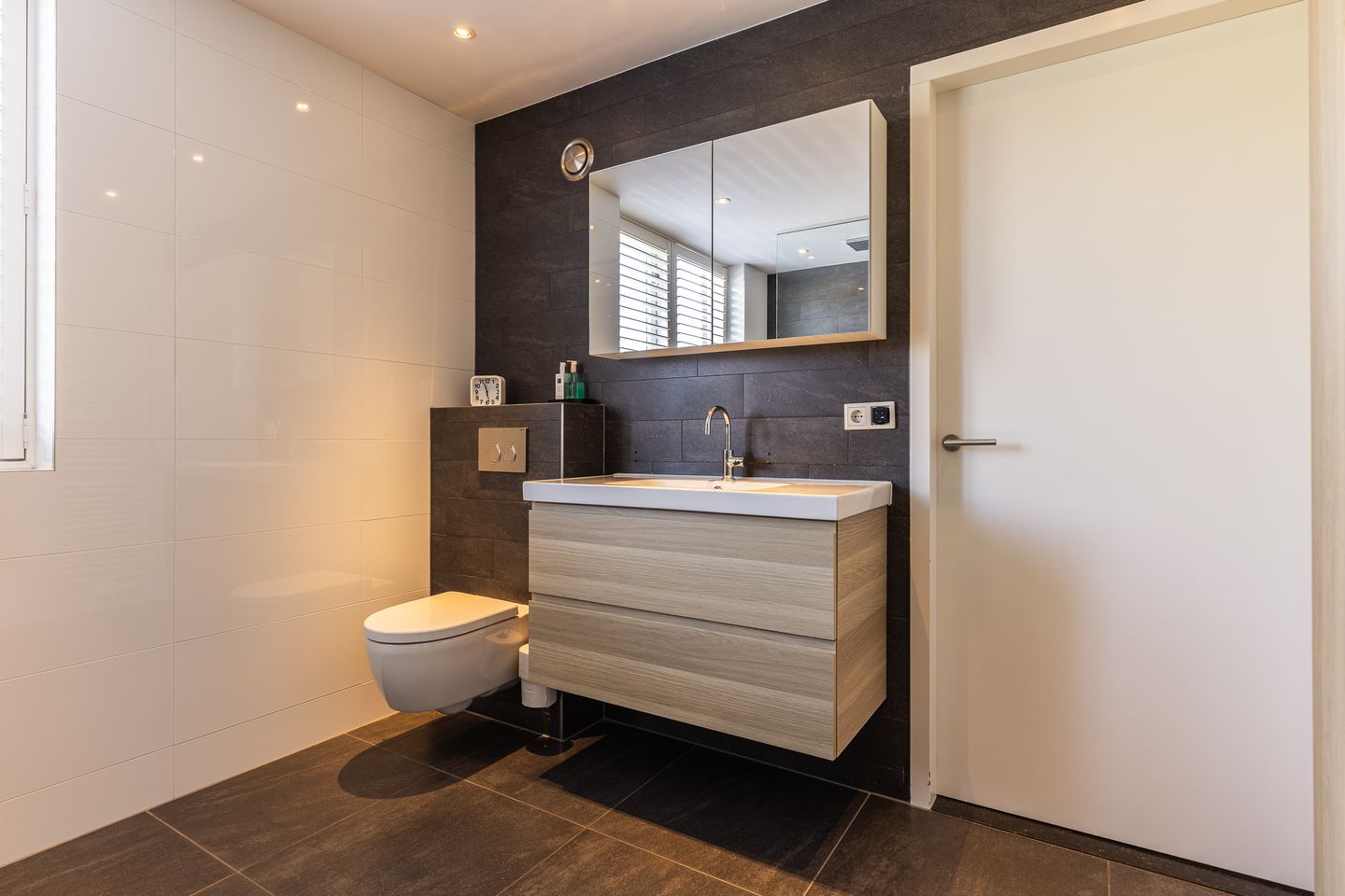 Foto 29 van Raanhuisstraat 2