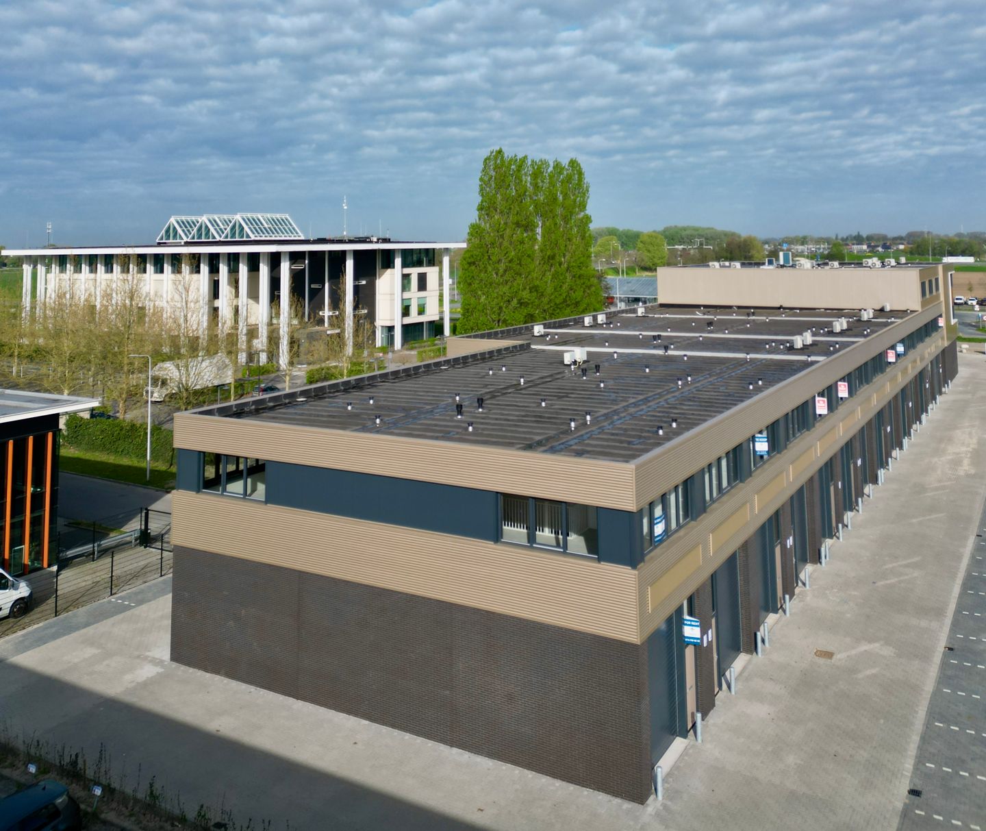 View photo 3 of Reedijk 8-F15