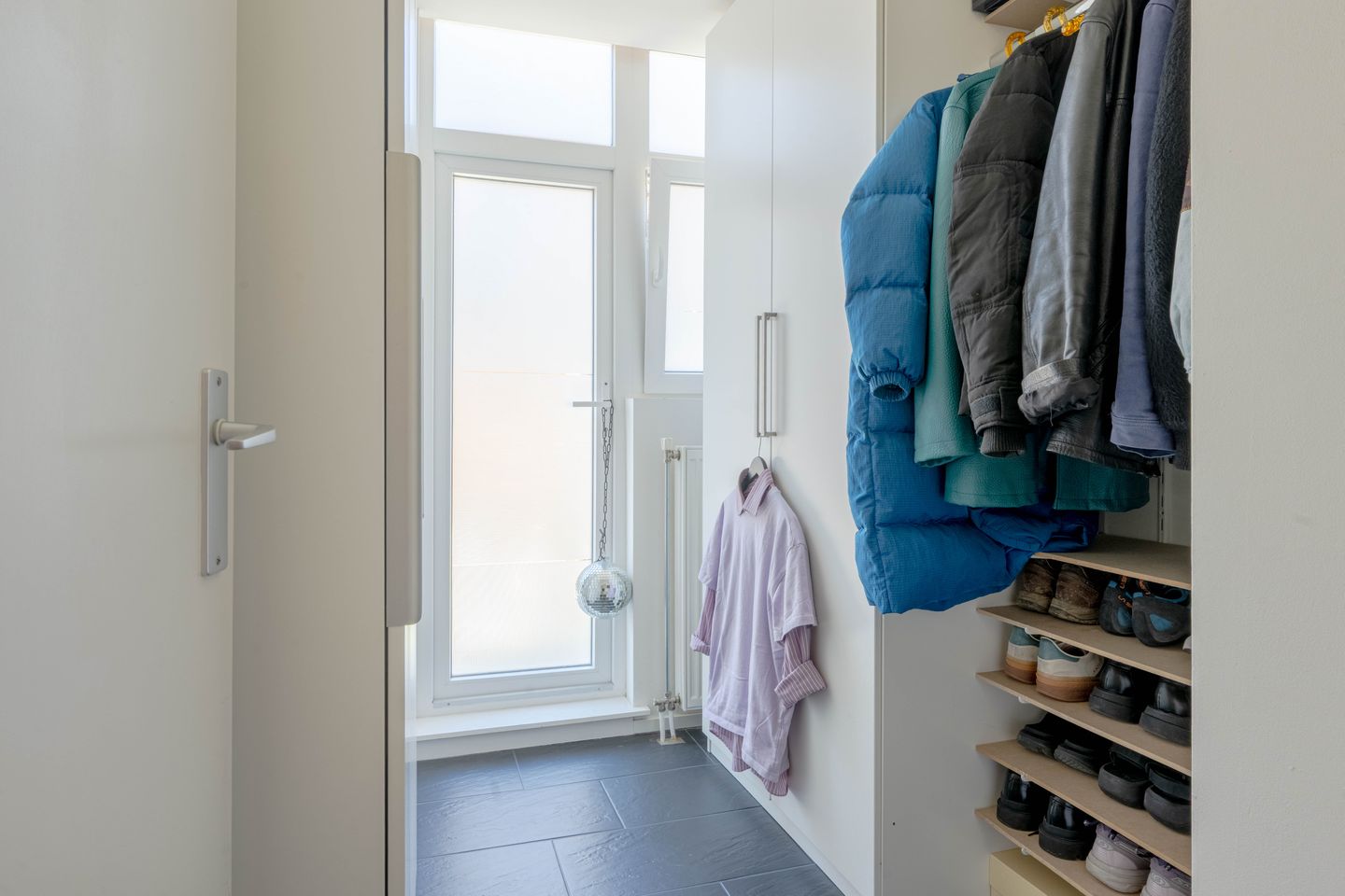 Foto 20 van Nieuwenhoornstraat 105-B