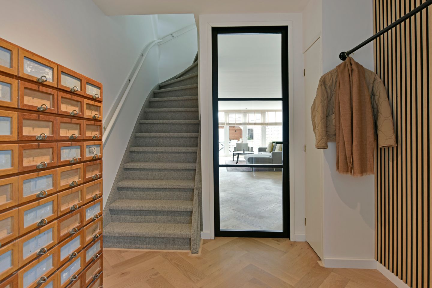 Photo 10 of Essenlaan 81