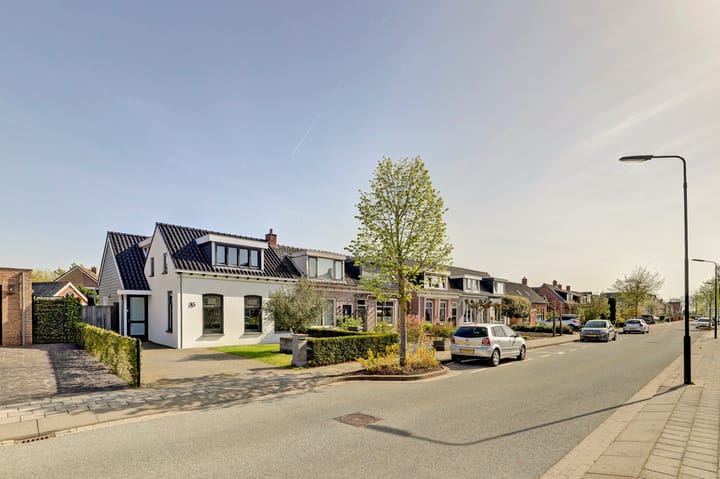 Photo 4 of Oostweg 35