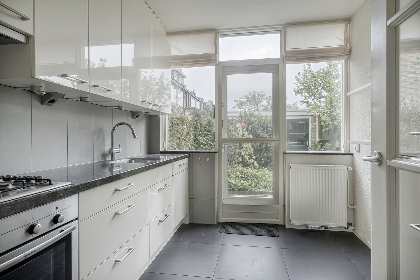 Photo 14 of Albert Verweijstraat 14
