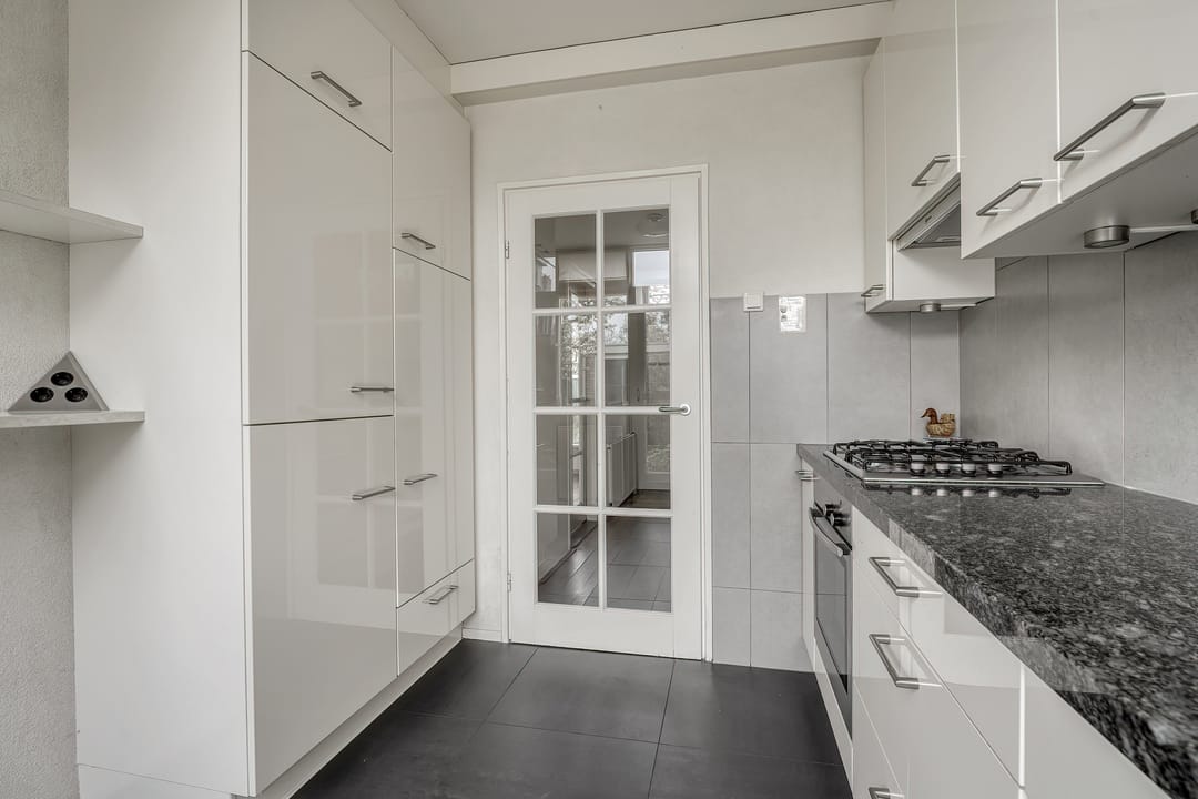 Photo 16 of Albert Verweijstraat 14