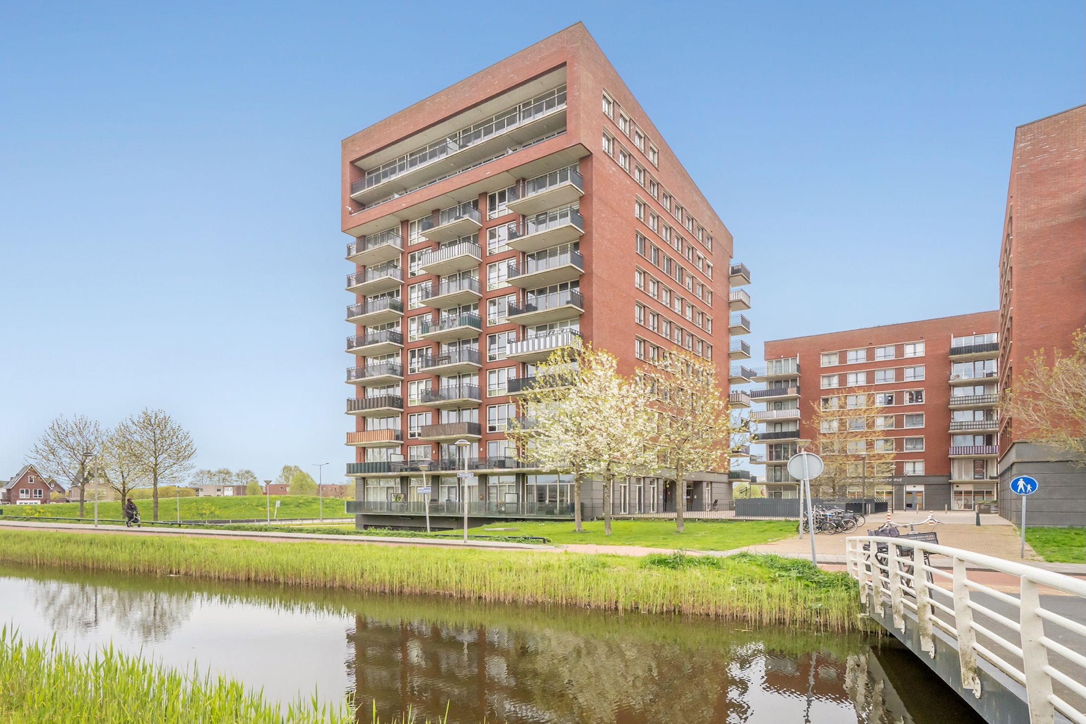 Harriët Freezerhof 25 