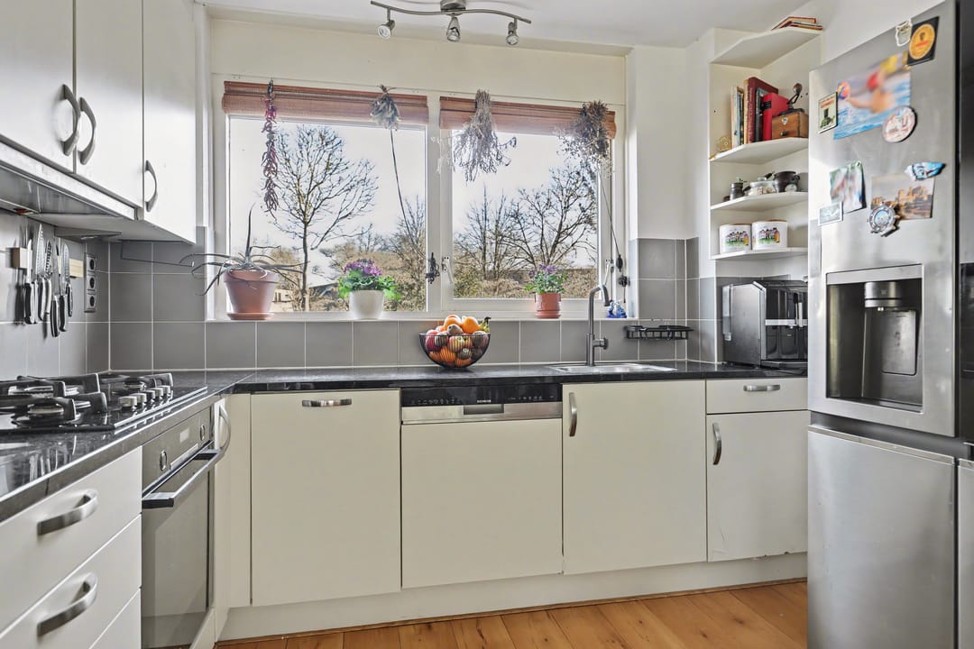 Photo 11 of Belle van Zuylenplein 59