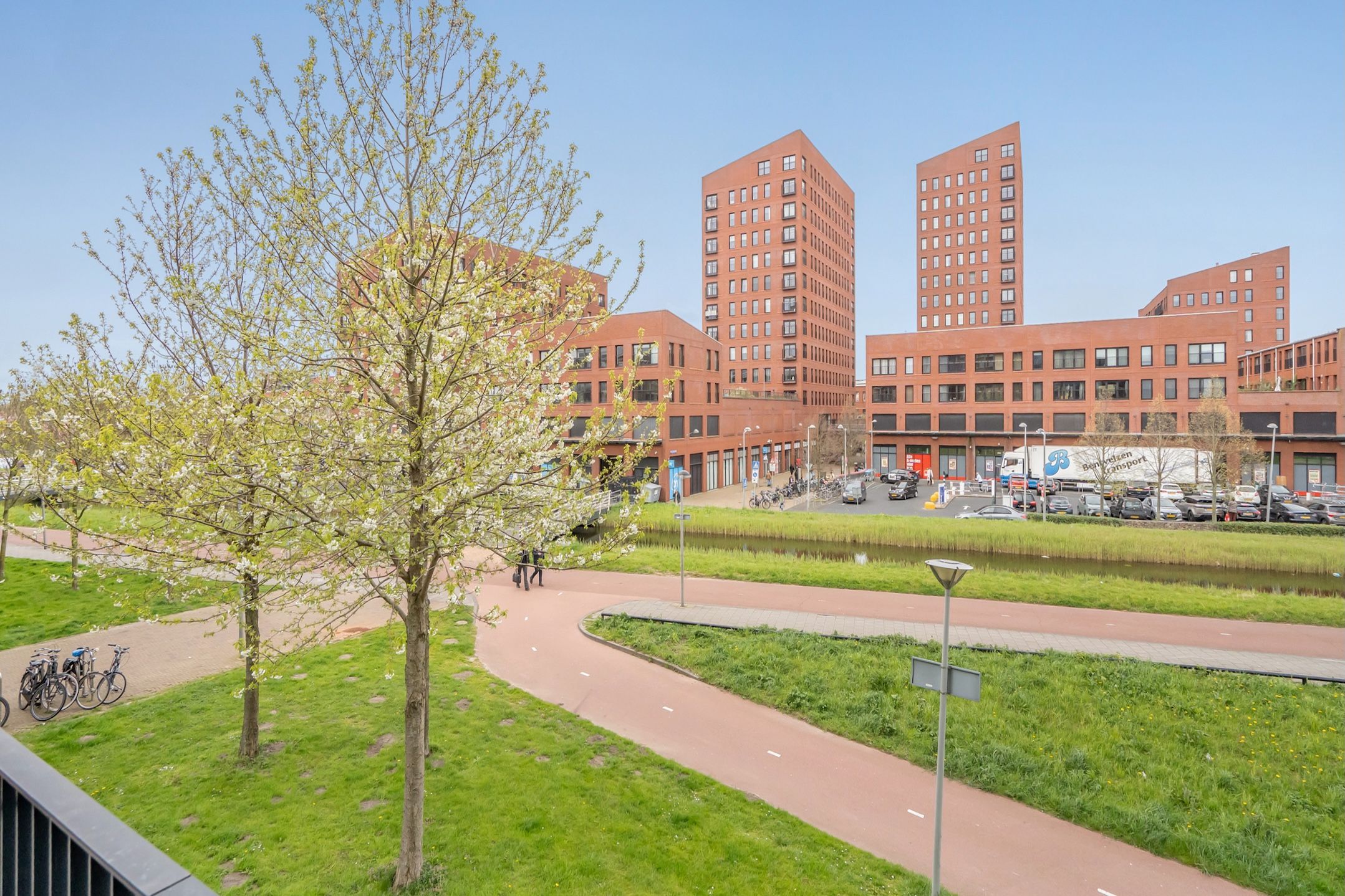 Photo 12 of Harriët Freezerhof 25