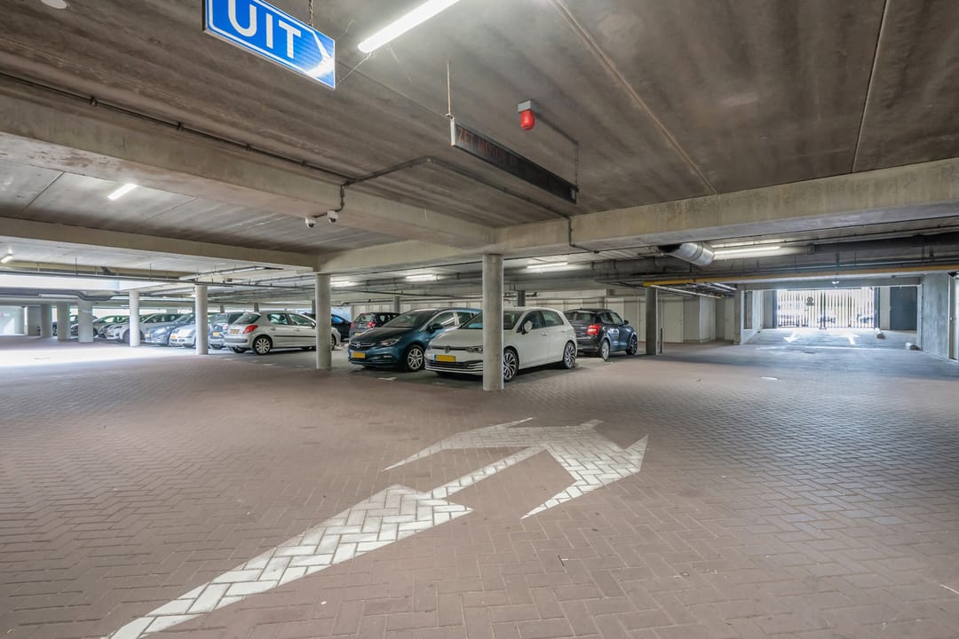 Photo 28 of Harriët Freezerhof 25