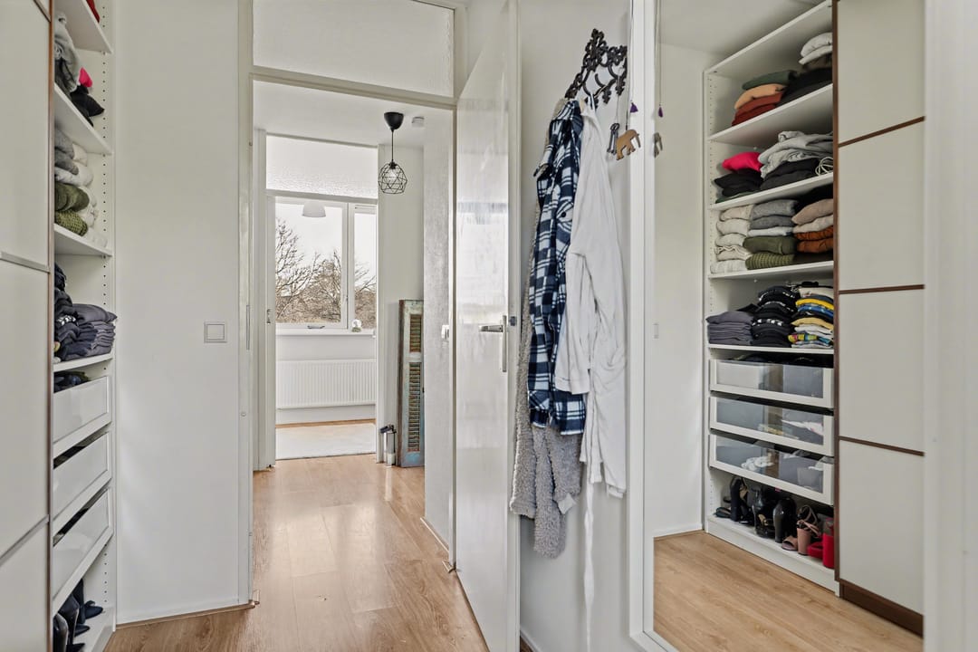 Photo 17 of Belle van Zuylenplein 59