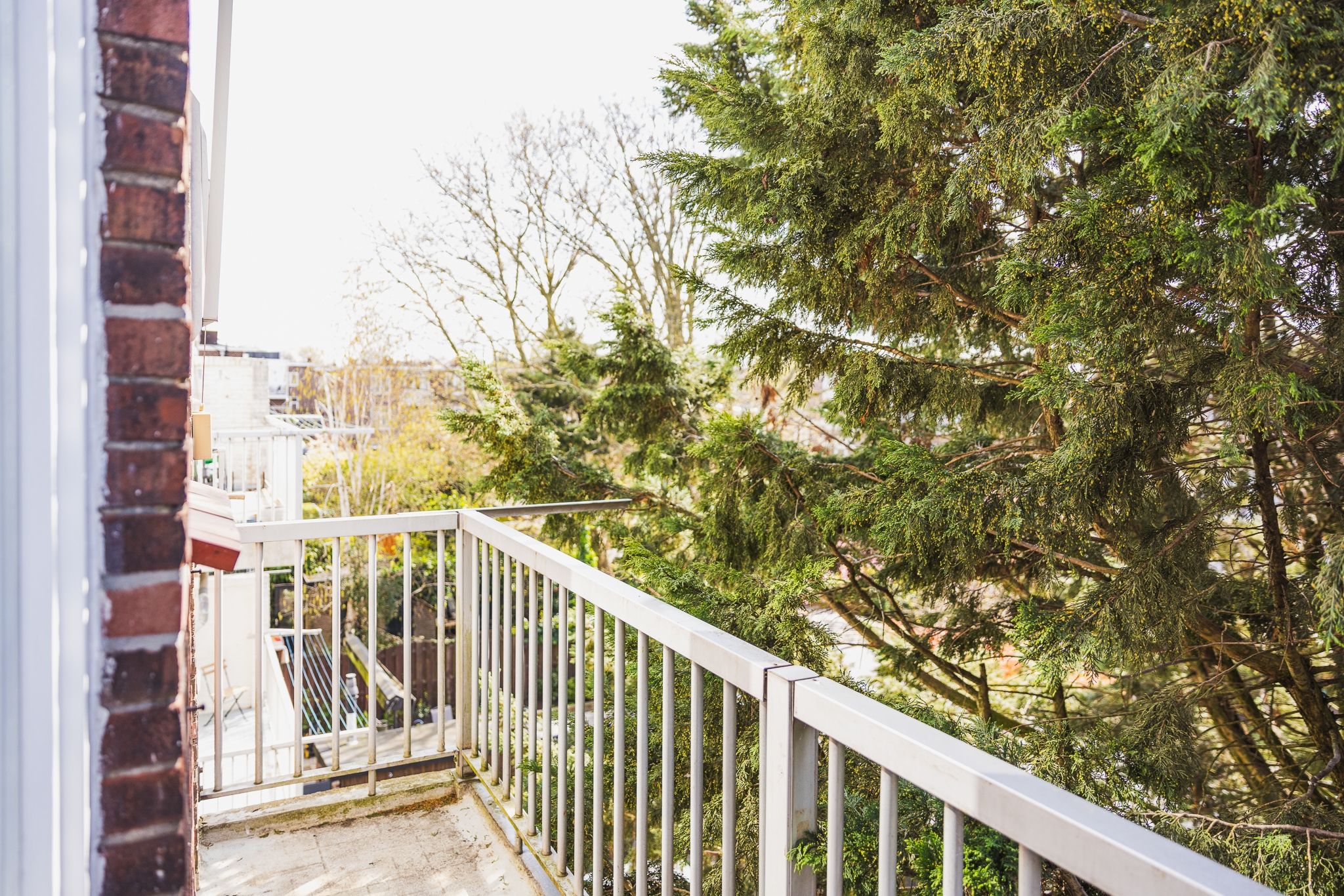 Foto 6 van Caan van Necklaan 106