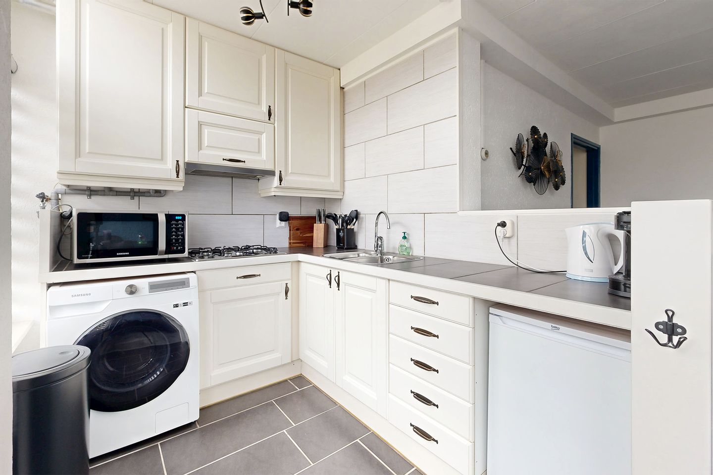 Ground Floor Apartment with Storage in Zevenbergschen Hoek — 19