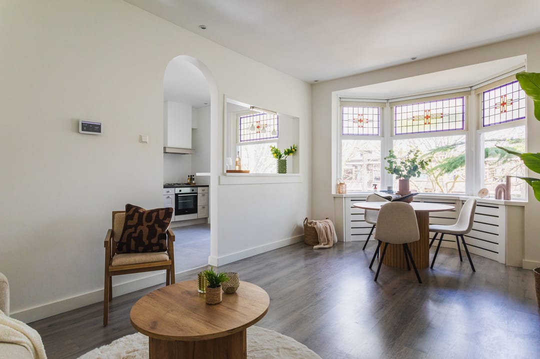 Foto 1 van Caan van Necklaan 106