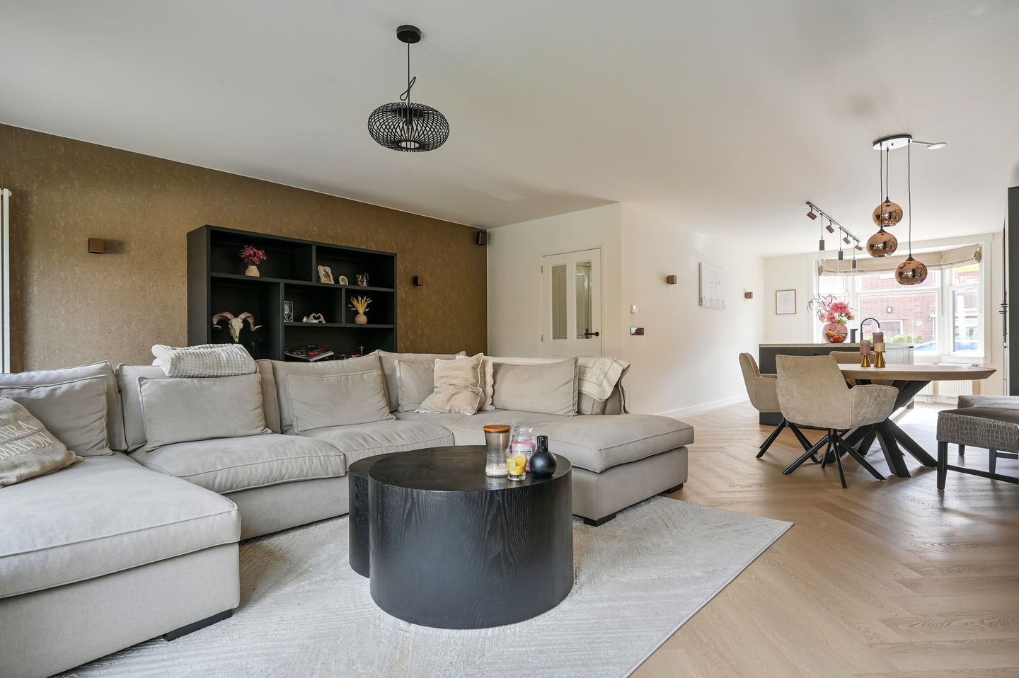 Foto 10 van Essenlaan 143