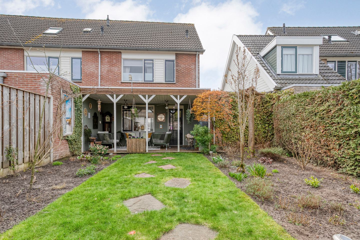 Photo 35 of Van Laakstraat 23