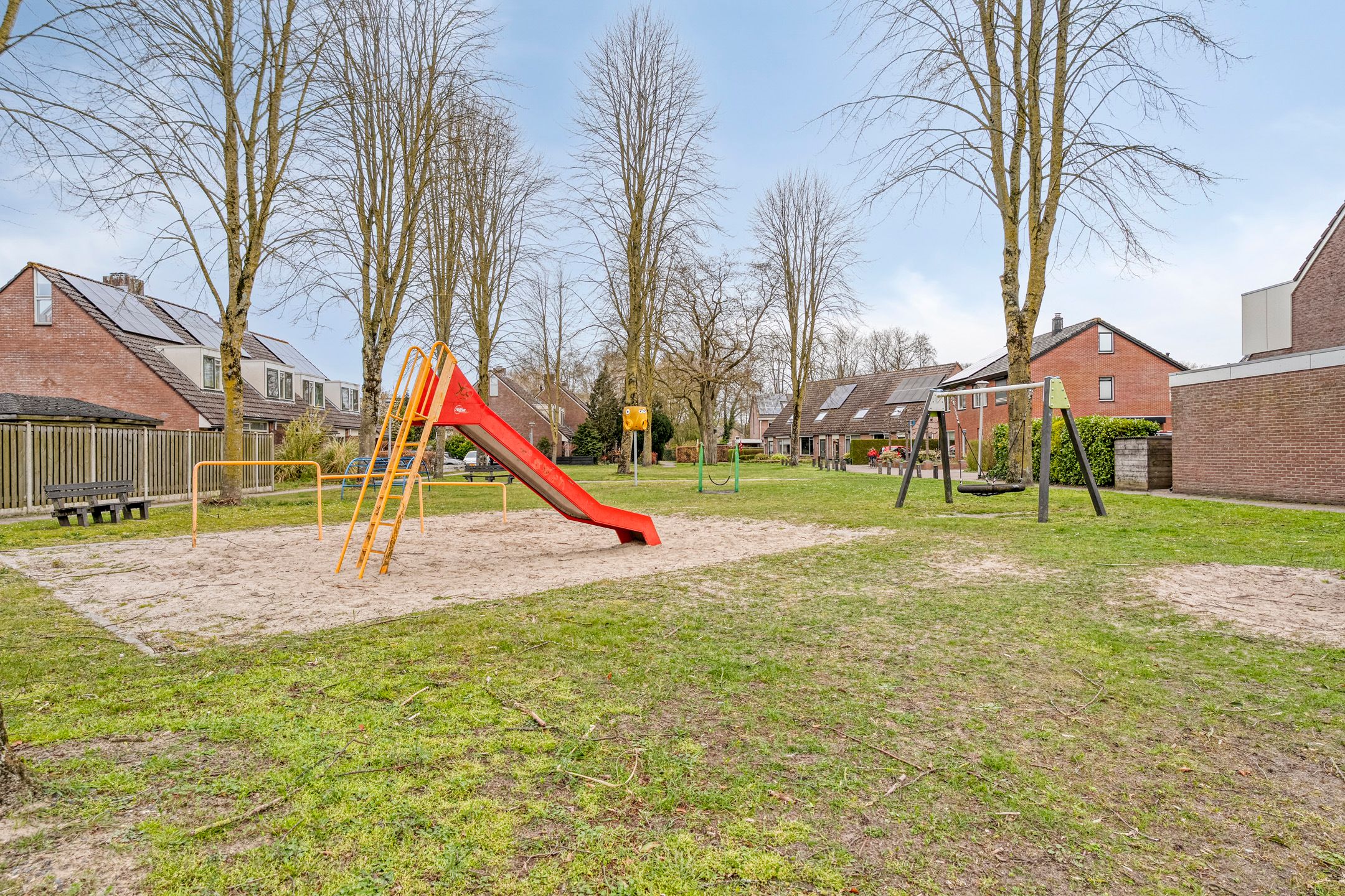 Photo 39 of Van Laakstraat 23