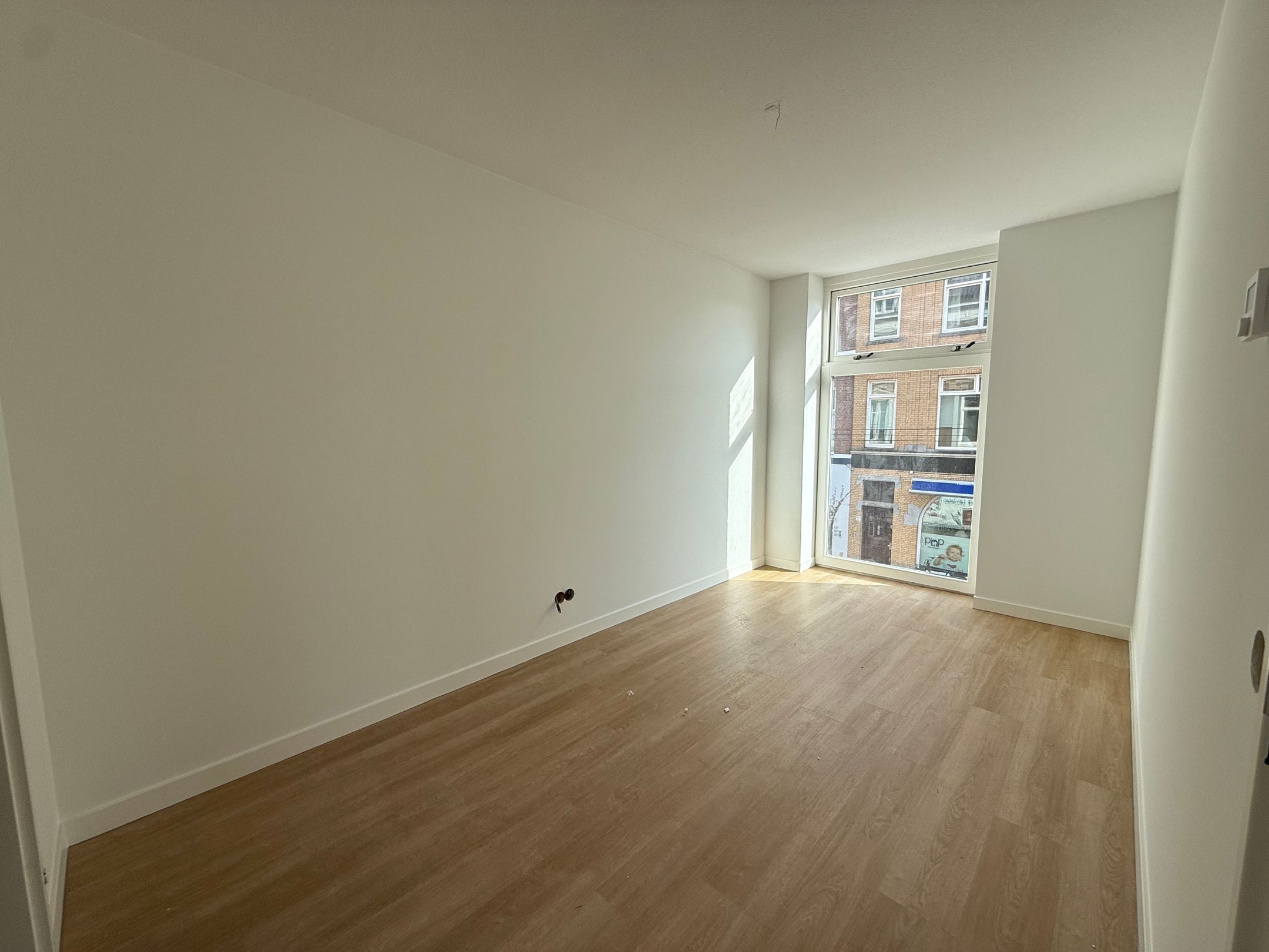 Photo 6 of Zoutmanstraat 44-L