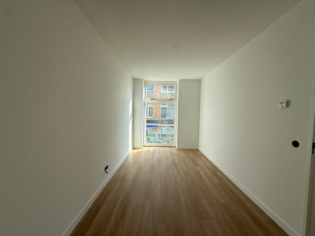 Photo 7 of Zoutmanstraat 44-L