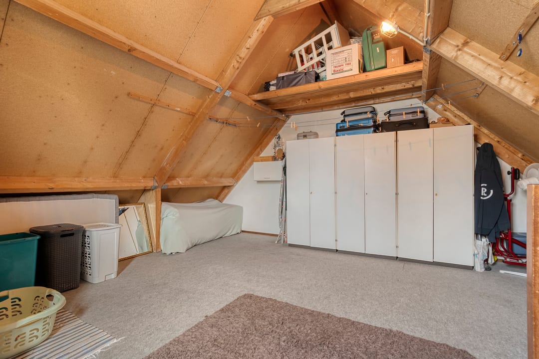 Photo 28 of Van Laakstraat 23