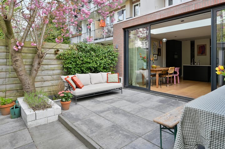 Foto 2 van Orteliusstraat 65-H