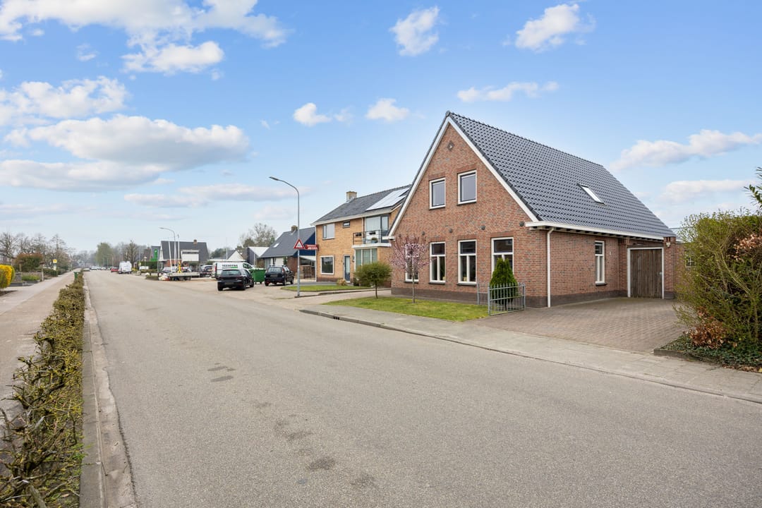 Modern Detached Home with Energy Label A and Two Bathrooms in Grootegast — 11