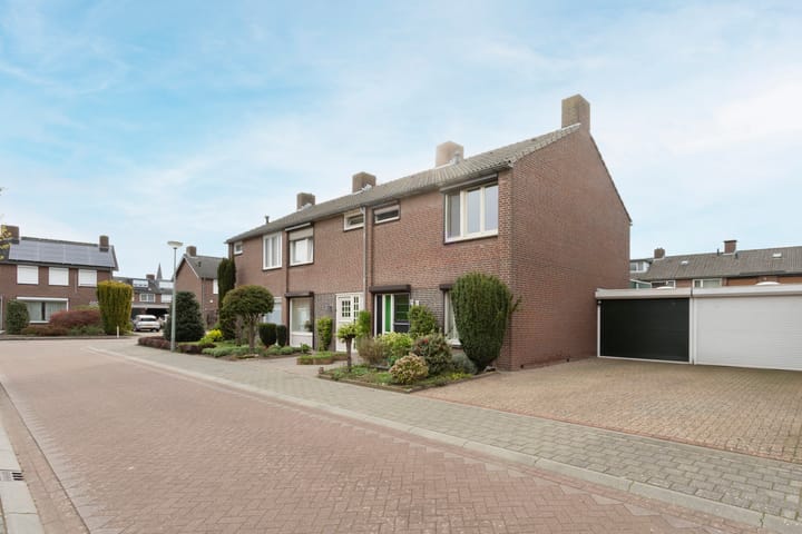 Foto 2 van Europastraat 3