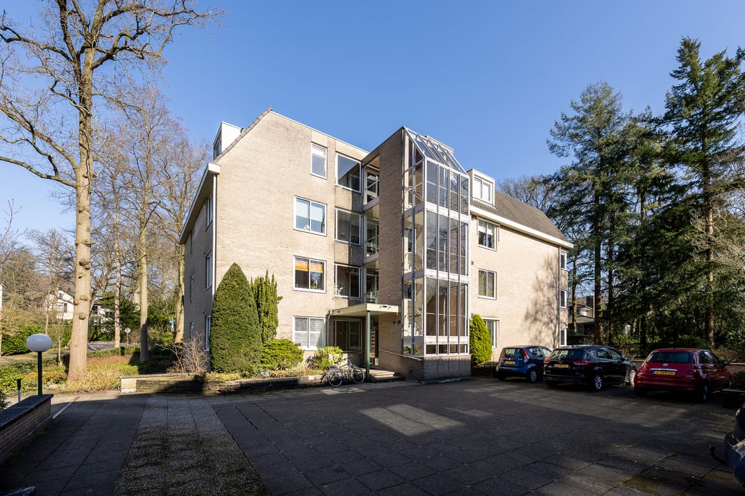 Photo 31 of Tromplaan 18