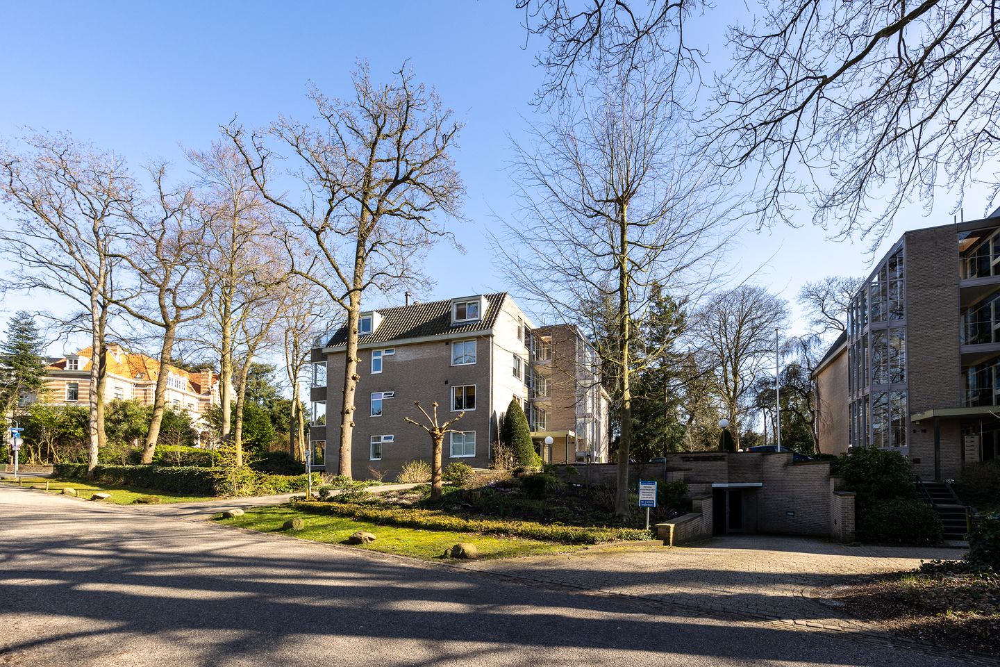 Photo 35 of Tromplaan 18