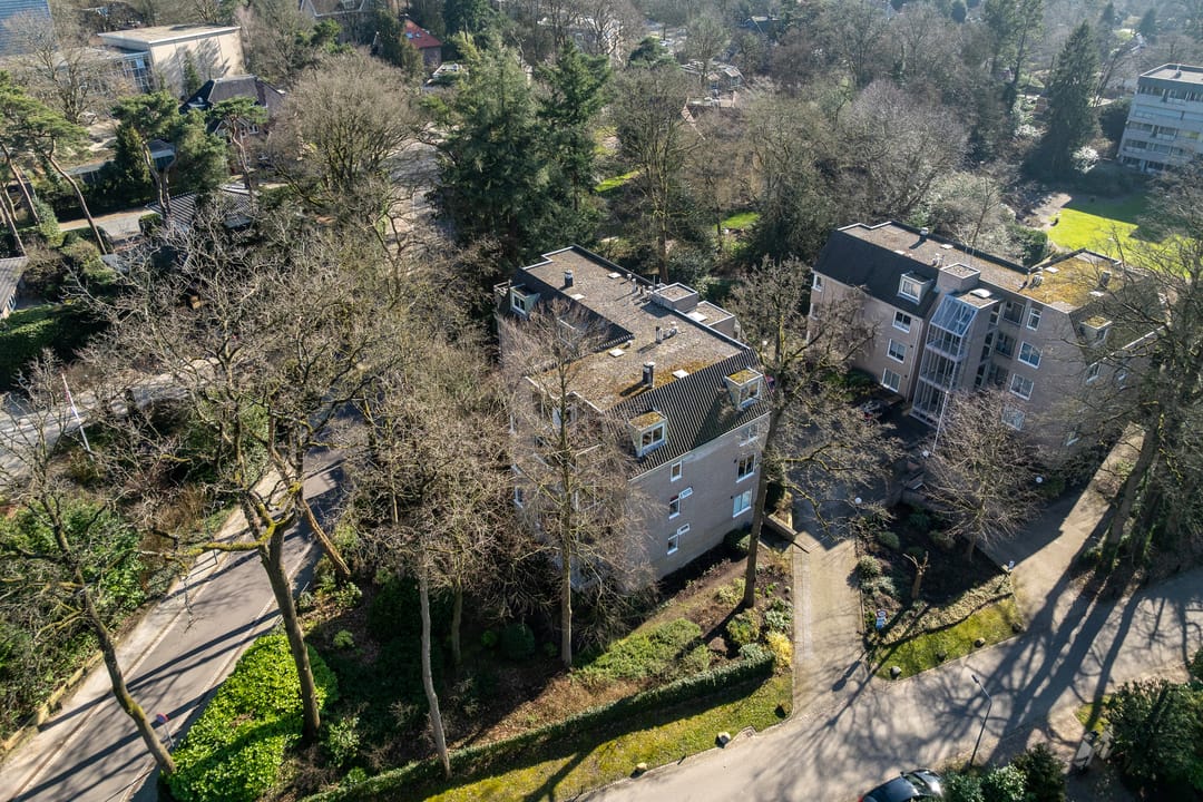 Photo 32 of Tromplaan 18