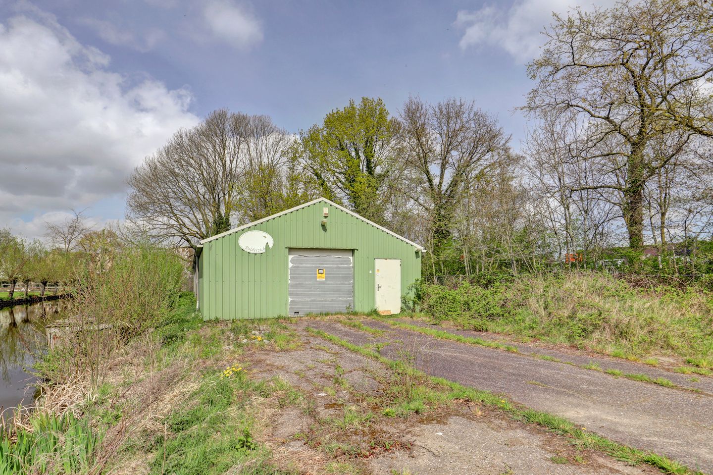 Bekijk foto 4 van De Vaartweg 2