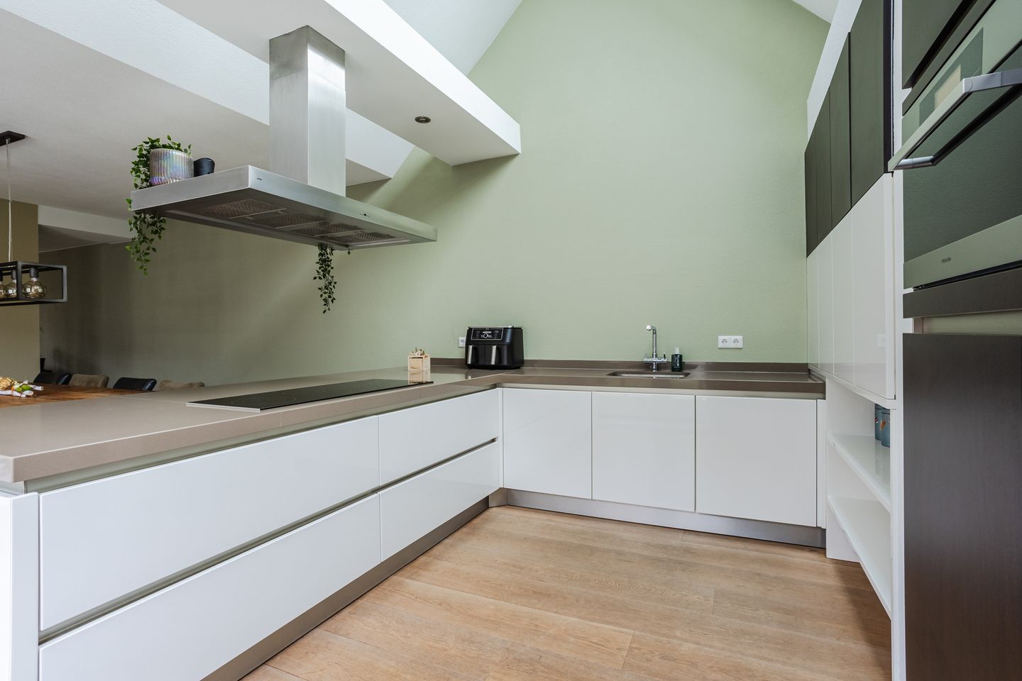 Photo 19 of Molenstraat 49