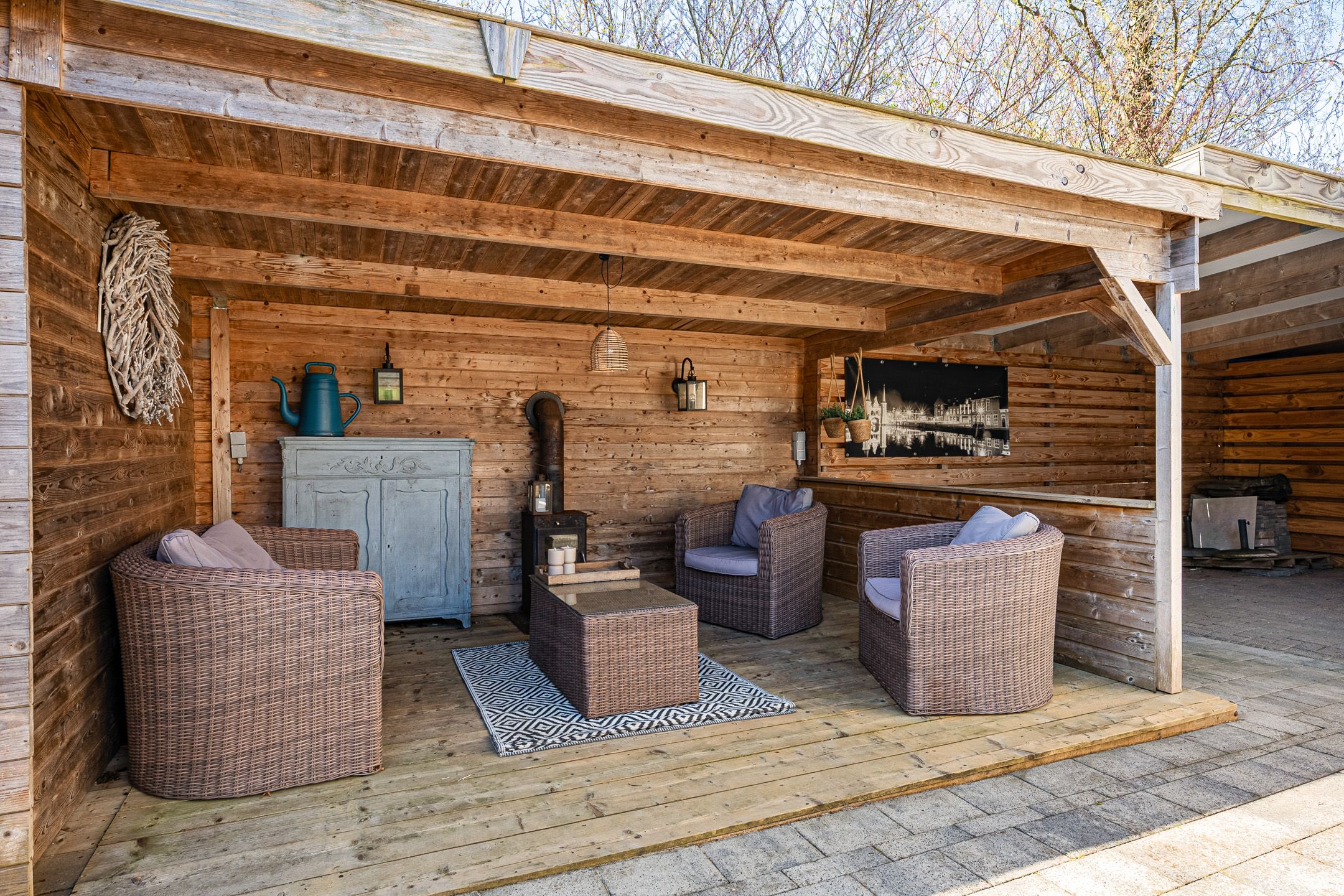 Photo 3 of Bordine 9