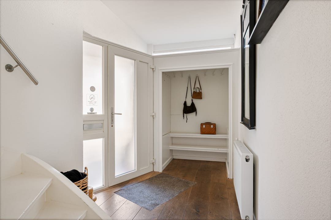 Photo 16 of Bordine 9