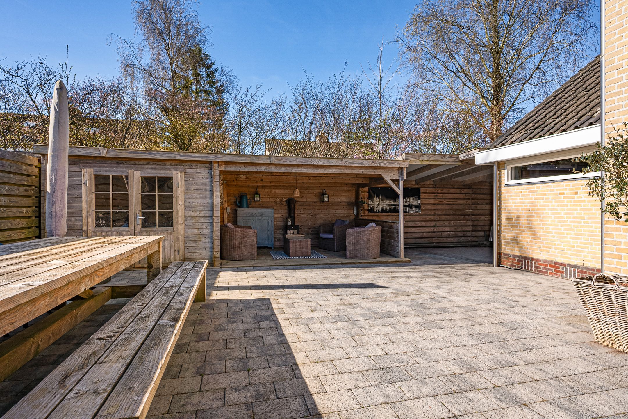 Photo 39 of Bordine 9